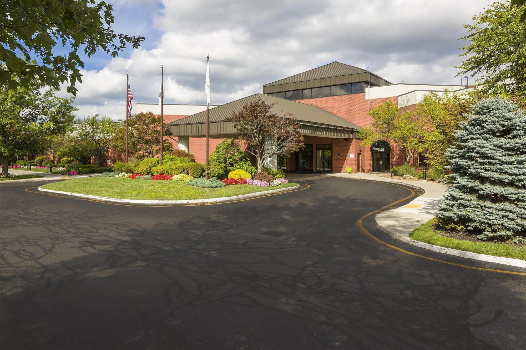 Doubletree By Hilton Boston-Andover Hotel Exterior photo